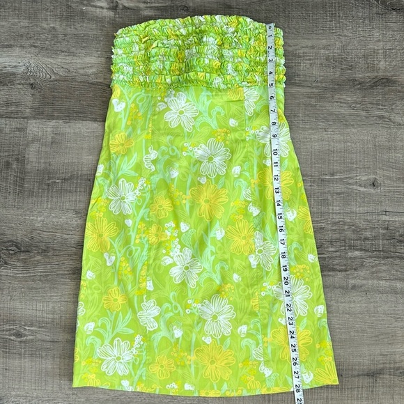 Lilly Pulitzer Dresses & Skirts - Y2K vintage Lilly Pulitzer Strapless Floral Mini Dress Ruffled Yellow Green 4